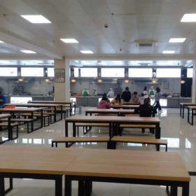 咸陽職業(yè)技術(shù)學(xué)院食堂餐桌椅沙發(fā)卡座交貨實拍