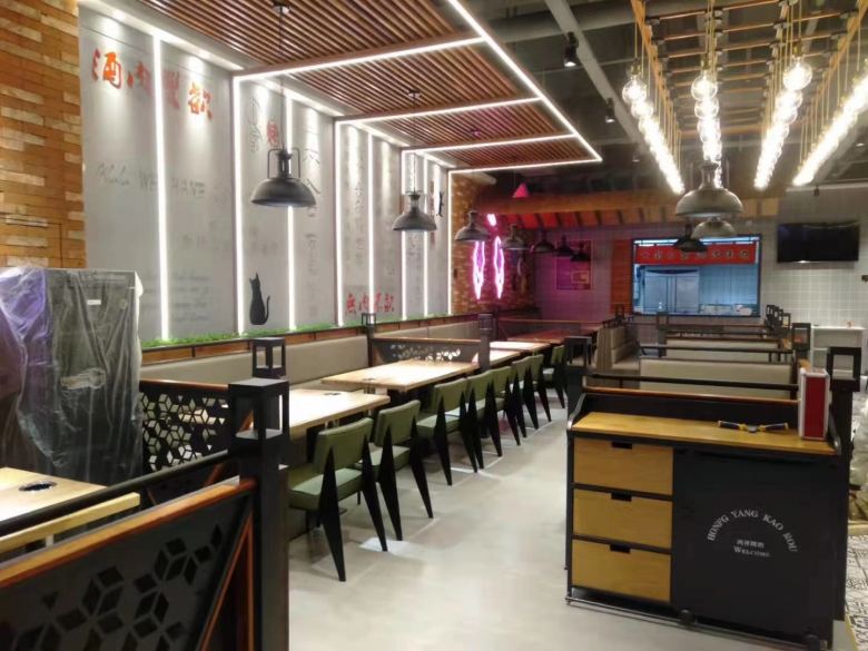 20210222/60338ad7e5d28.jpg 鴻洋烤肉餐廳餐桌椅展示.jpg