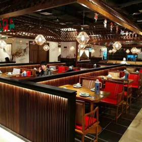 西安江城小館陜南媽媽菜餐廳實(shí)木餐桌椅定做項(xiàng)目